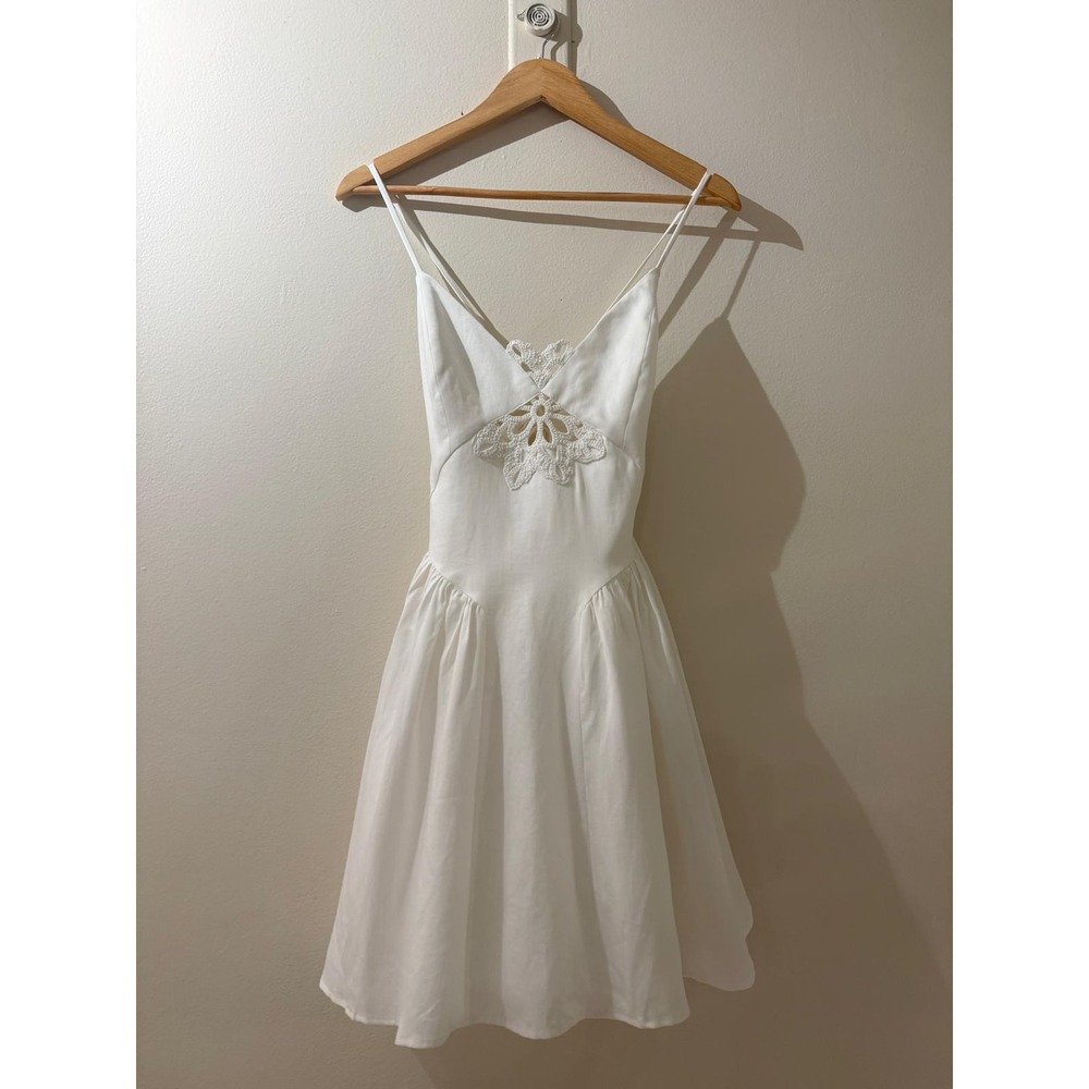 Meshki White Lyocell Linen Crochet Flower Mini Dress DR07687WD7 Small